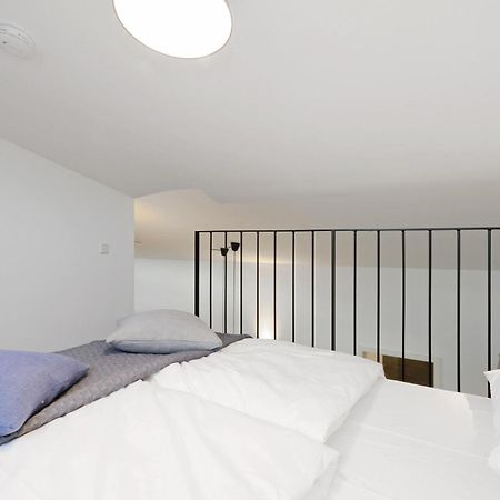 Beach Front Home In Lembruch-Duemmer See With Wifi Extérieur photo